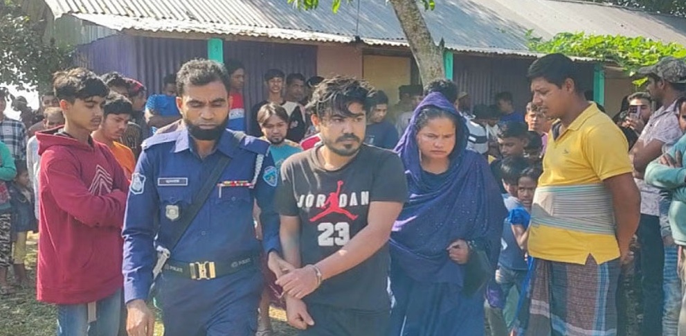 চুরি করে আনা রাজহাঁস রান্না করতে রাজি না হওয়ায় হত্যার পর আগুনে পোড়ানো হয় শারমীনের মরদেহ